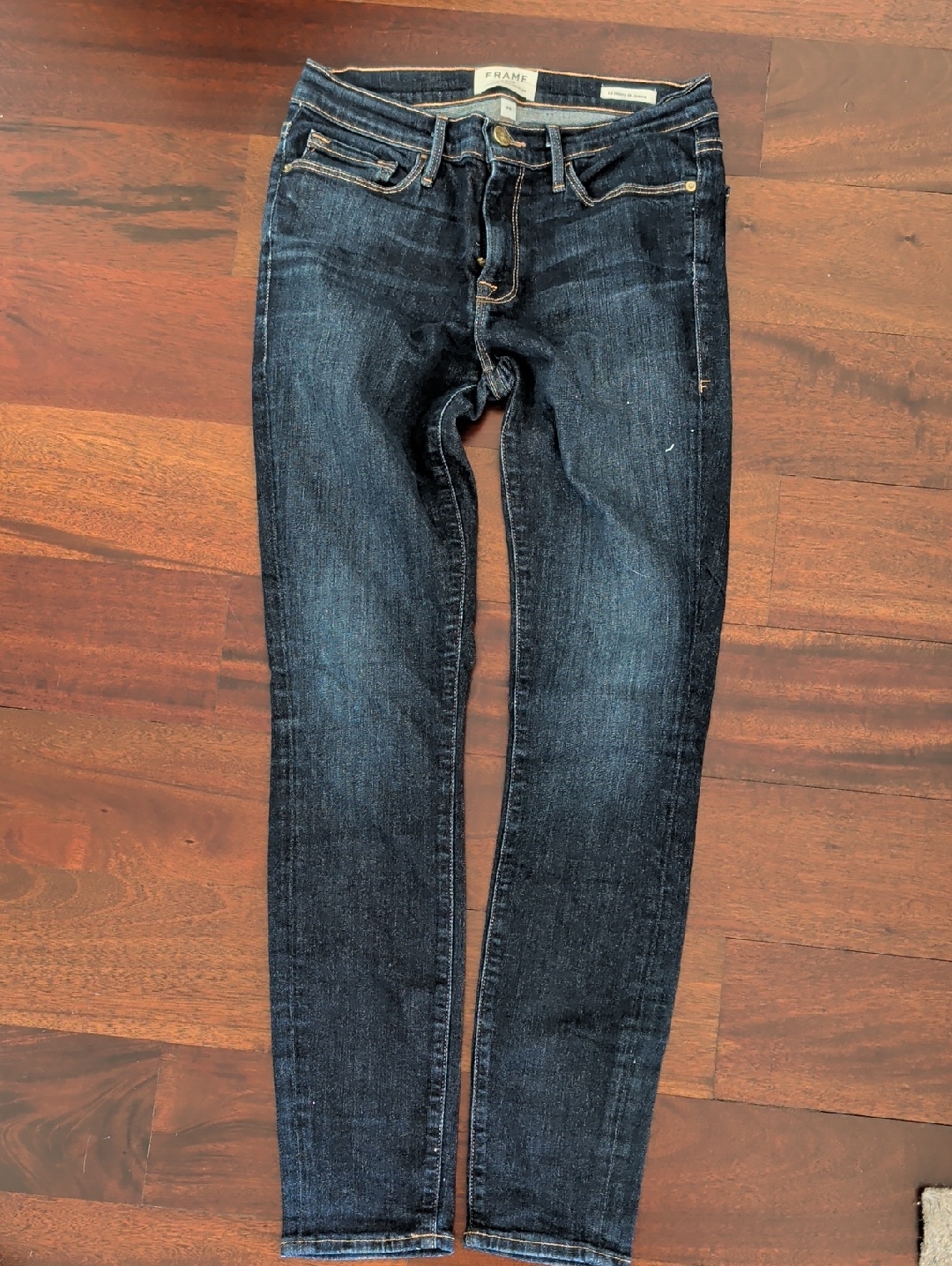 Frame Denim Skinny Jeans In Dark Indigo